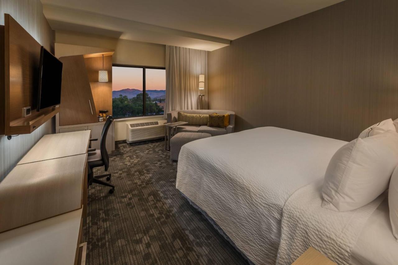 Courtyard By Marriott Reno Downtown/Riverfront Exterior photo