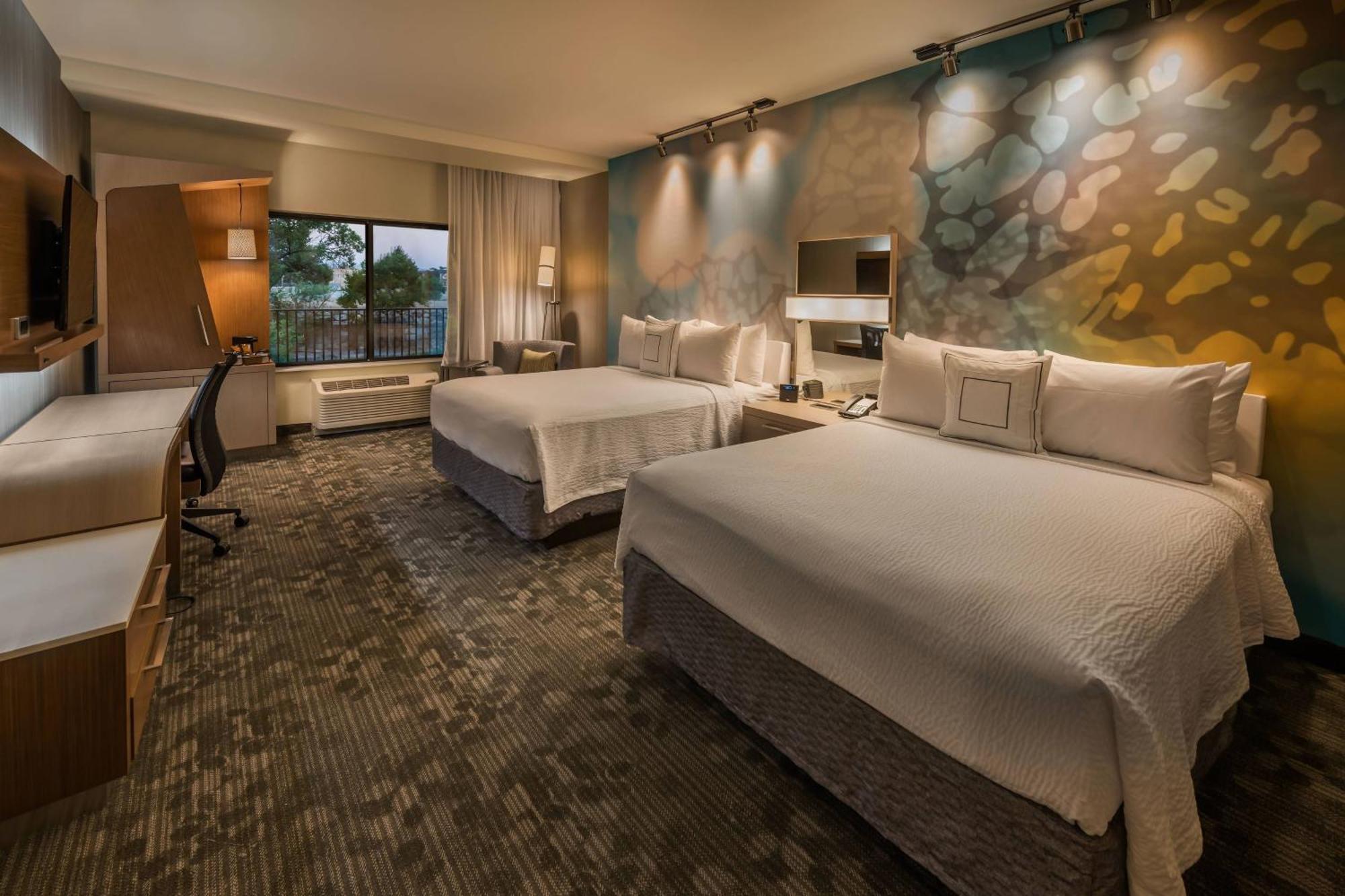 Courtyard By Marriott Reno Downtown/Riverfront Exterior photo