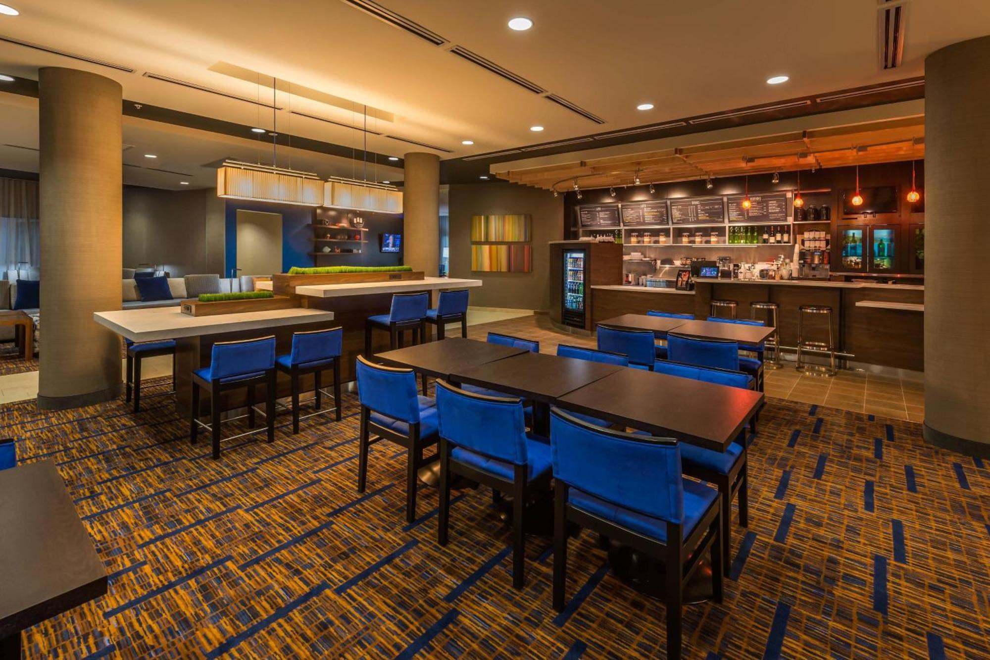 Courtyard By Marriott Reno Downtown/Riverfront Exterior photo